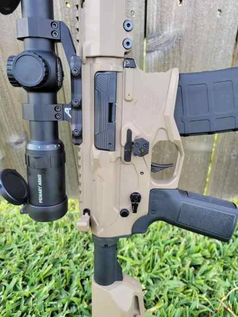 Primary Arms SLx 1-6x SFP LPVO and Mount