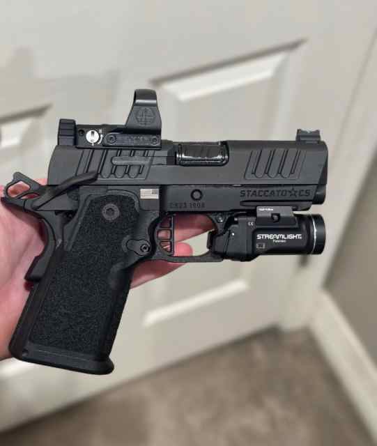 Staccato CS (DLC barrel, Flat Trigger, DPP, TLR/su