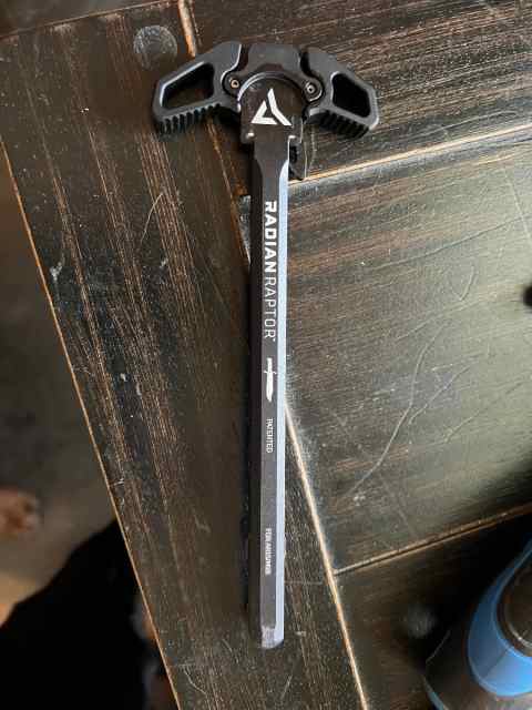 Radian raptor ar15 charging handle
