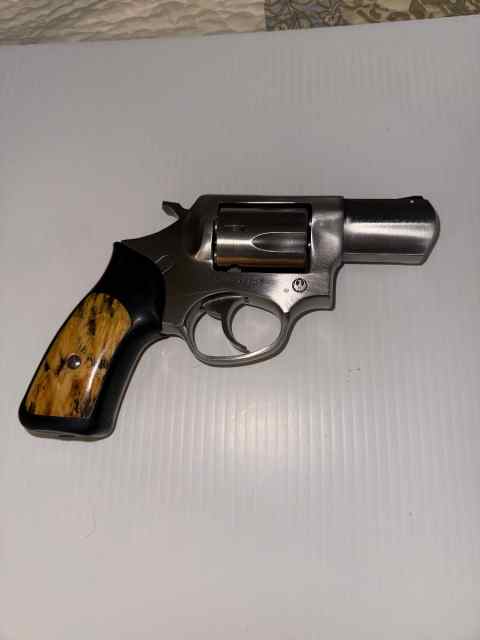 Ruger SP101 357 2.0 barrel 