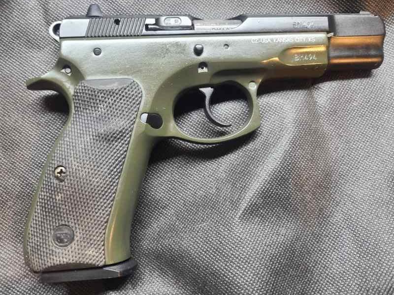 CZ 75B 9mm Para