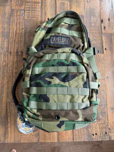 Camelbak HAWG M81 Woodland with hydration bladder 