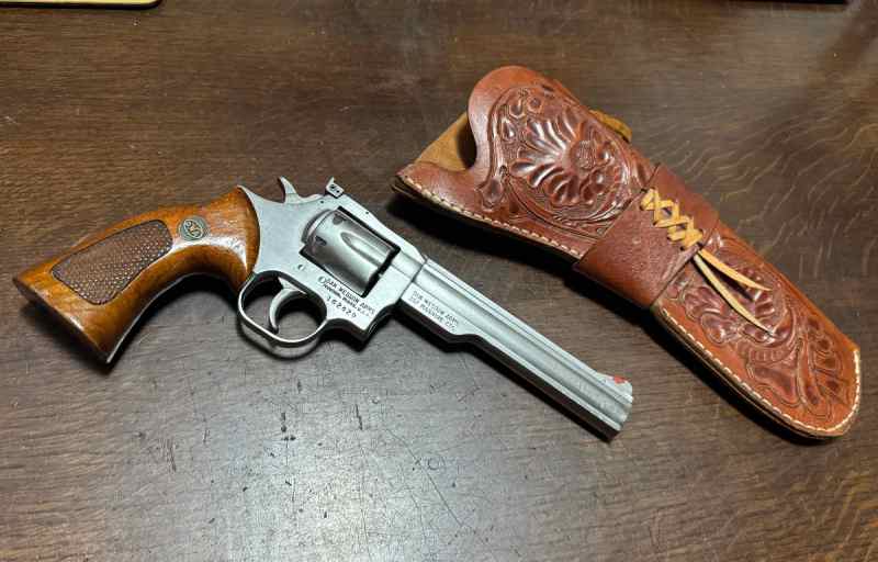 .357 MAgnum Dan Wesson Revolver