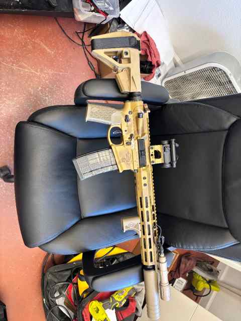 Noveske N4 custom