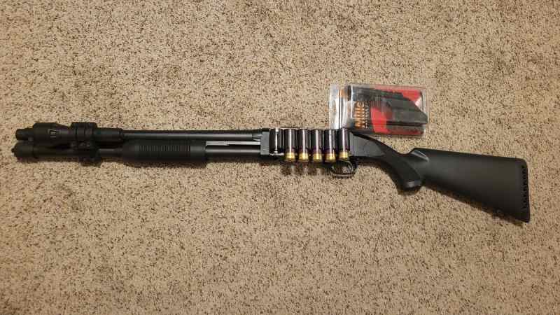 Winchester 1300 Defender 12 ga + upgrades