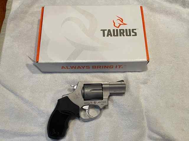 TAURUS 856 2&quot; Barrel