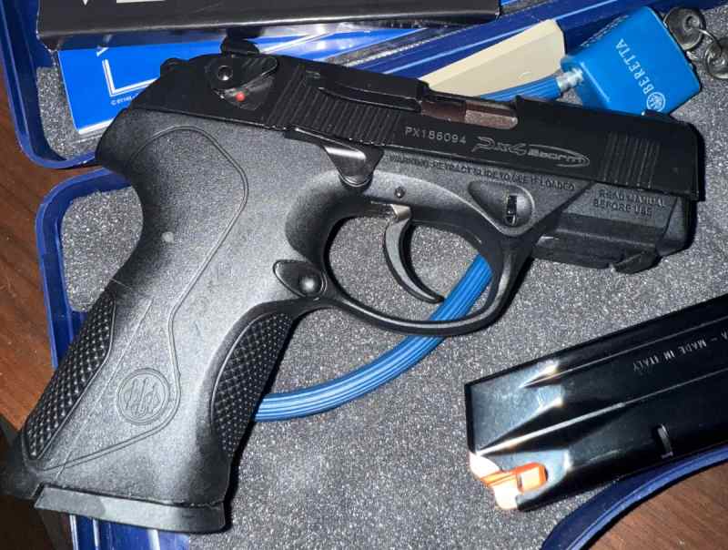 Beretta PX4 Compact 9mm