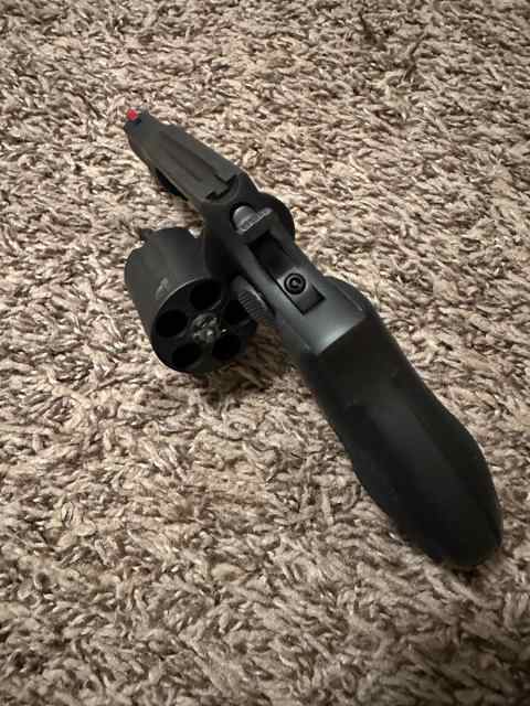 Taurus 605 .357