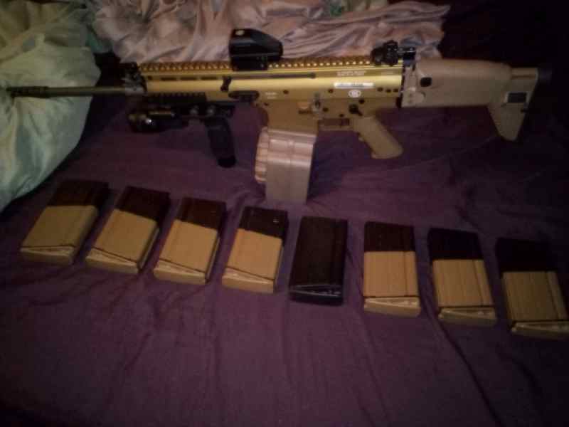 FN SCAR 17S