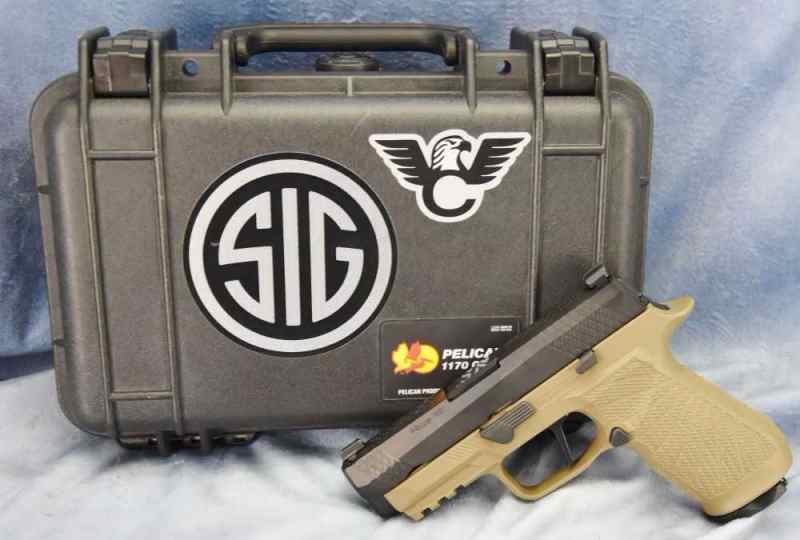 CUSTOM WILSON COMBAT 9mm 3.9&quot; Lots Upgrades