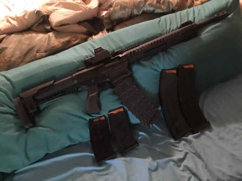 AR12 with reflex sight, 000 ammo &amp; four mags
