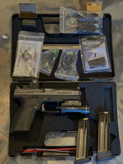 CZ p-10C W/light and dot
