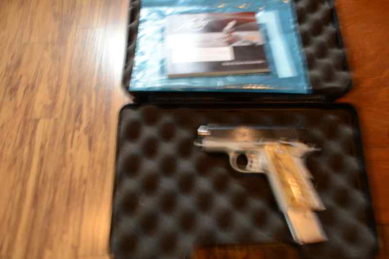 Kimber Ultra Carry Two Tone
