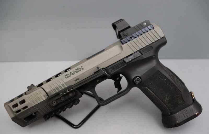 Canik TP9SFx 9mm 5.2&quot; w/Compensator, Red Dot