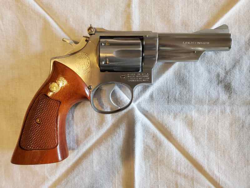 1970 S&amp;W 66 no dash