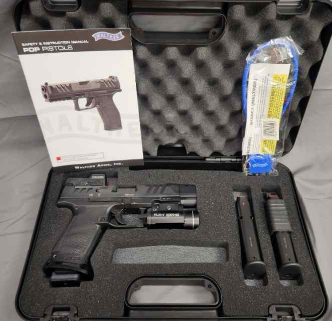 Walther PDP Compact pistol 4&quot; with Holosun,