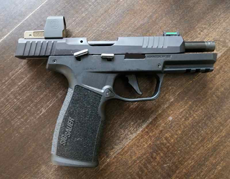 SIG P365 AXG Legion, Sig P320 X-Ten and Sig P322