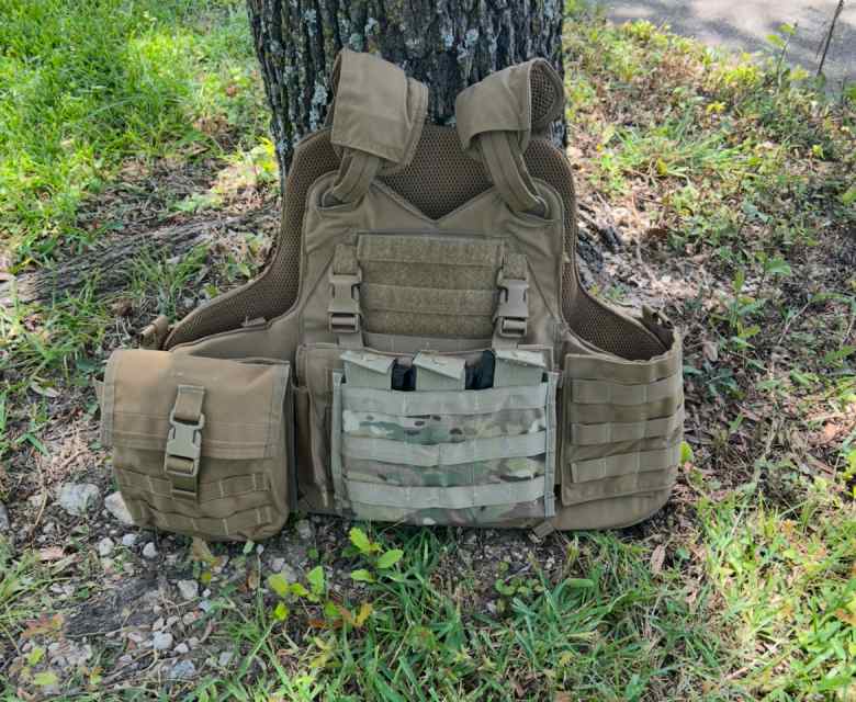 Mayflower LPAC carrier and Level IIIA body armor 