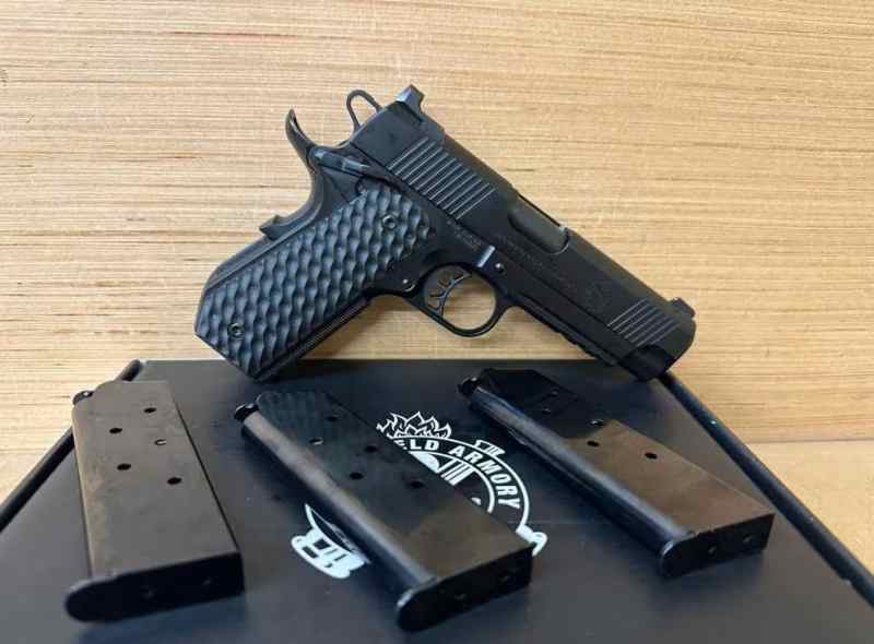 Springfield 1911 TRP Commander .45 ACP