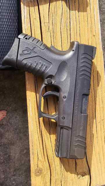 SPRINGFIELD XDM 40 Compact 3.8 R.jpg
