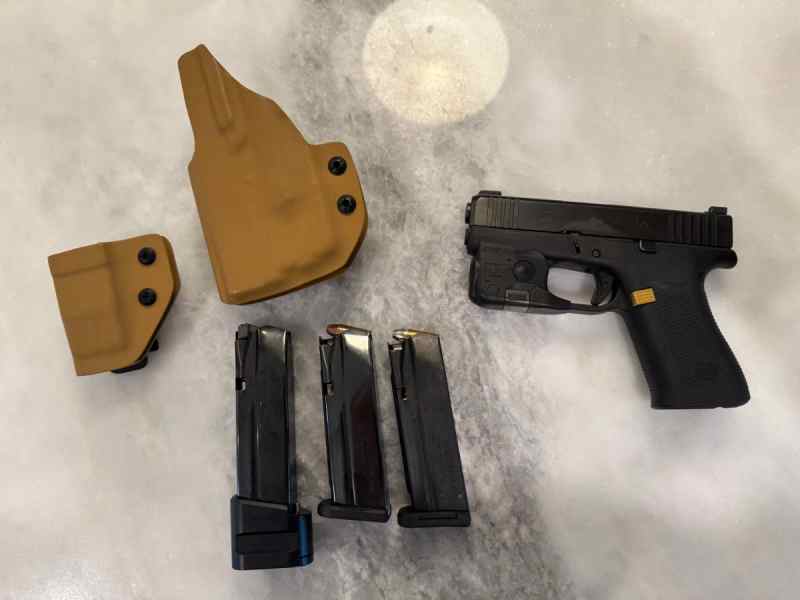 GLOCK 43X W/ EXTRAS FOR GLOCK 19