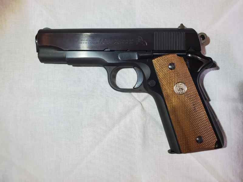 1972 Colt Combat Commander .45 ACP