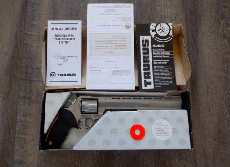 RARE! Taurus RAGING BEE 218 Bee 8 Shot 10&quot;