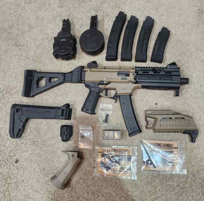 Cz Scorpion FDE