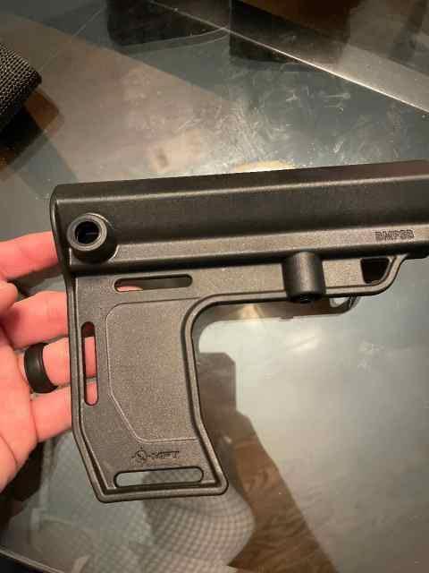 Blade pistol, stabilizing brace