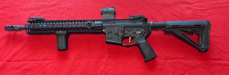 Spike&#039;s Tactical AR