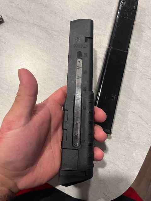 WTT 33 rd mag and 40 rd mag 9mm 