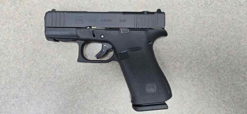glock 43x mos pre owned 1.jpg