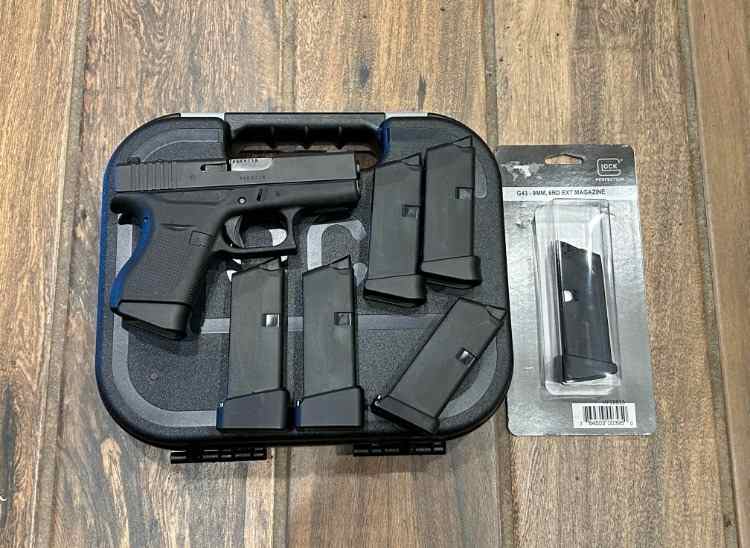 Glock 43X 9MM W/ Trijicon Night Sights