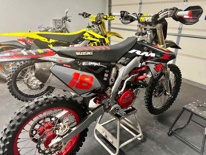 WTT SUZUKI RMZ450