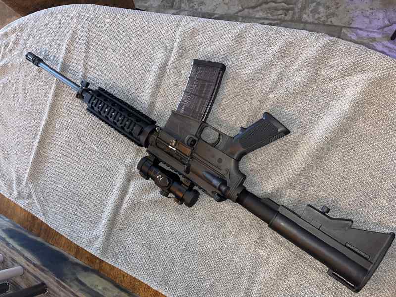 Bushmaster Carbon 15 — Lightweight AR-15 Style Rif