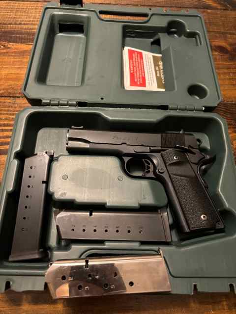 Para expert commander .45  1911