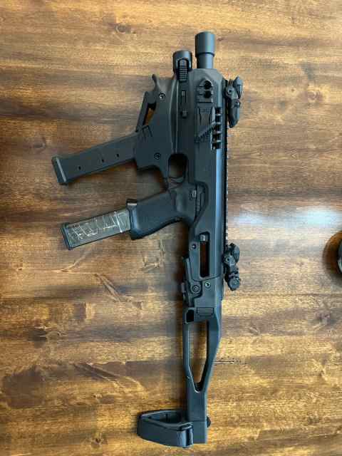 Glock 19 gen 5 with  mck 2.0 FS/WTT