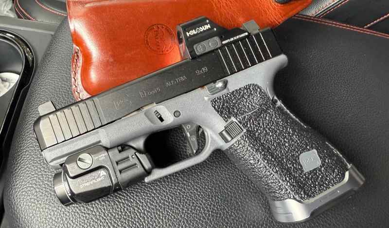 Glock 19 Gen5 w/ Holosun 507C Green dot, more 