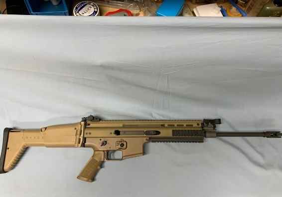 FN Scar 16s FDE in Pristine Condition (LNIB)